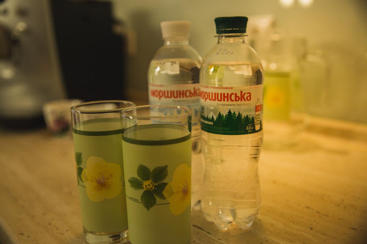 Apartments "Pleasure" 基輔 外观 照片